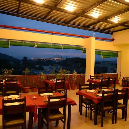 Hotel Sanobar Udaipur Kültér fotó