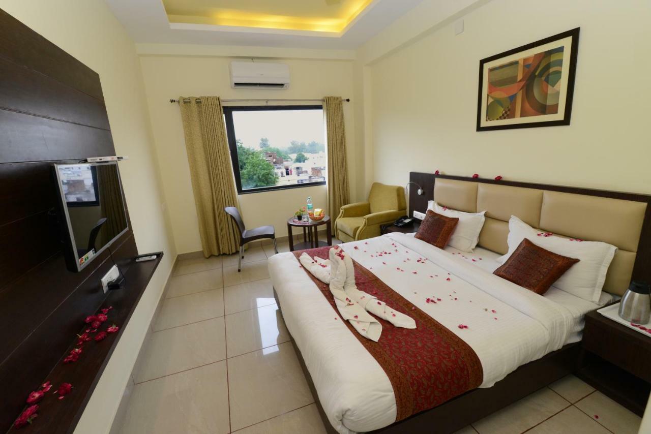 Hotel Sanobar Udaipur Kültér fotó